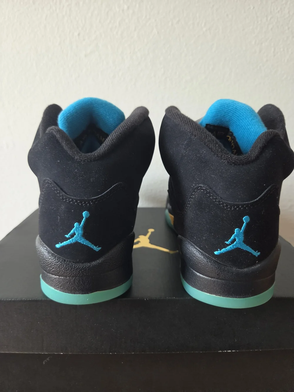 Air Jordan 5 Aquatone Taxi sz 5y